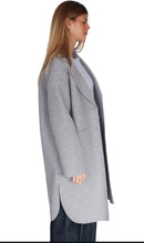 Carica l'immagine nel visualizzatore di Gallery, Cappotto
